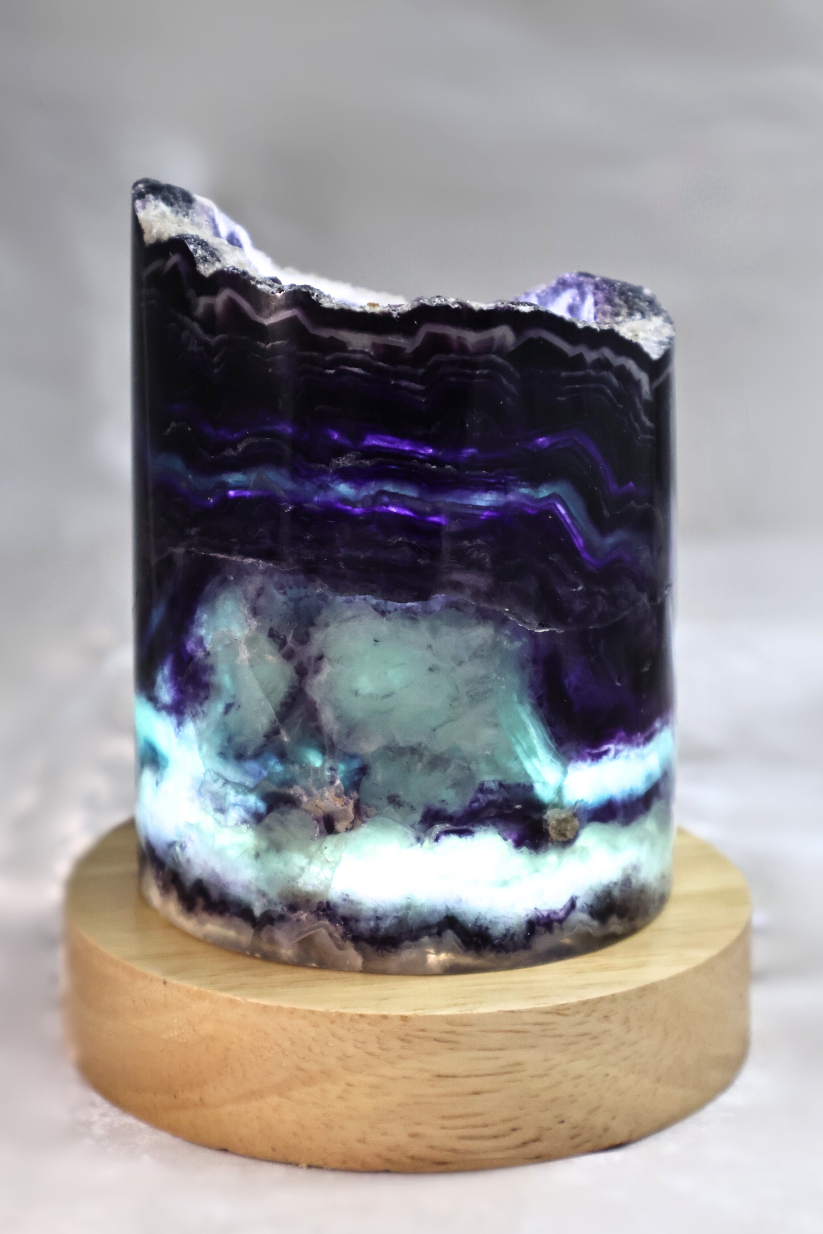 Fluorite Glow Lamp
